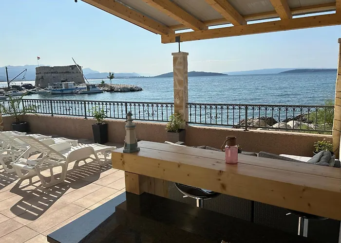 Private Corner Trogir Kastela Split